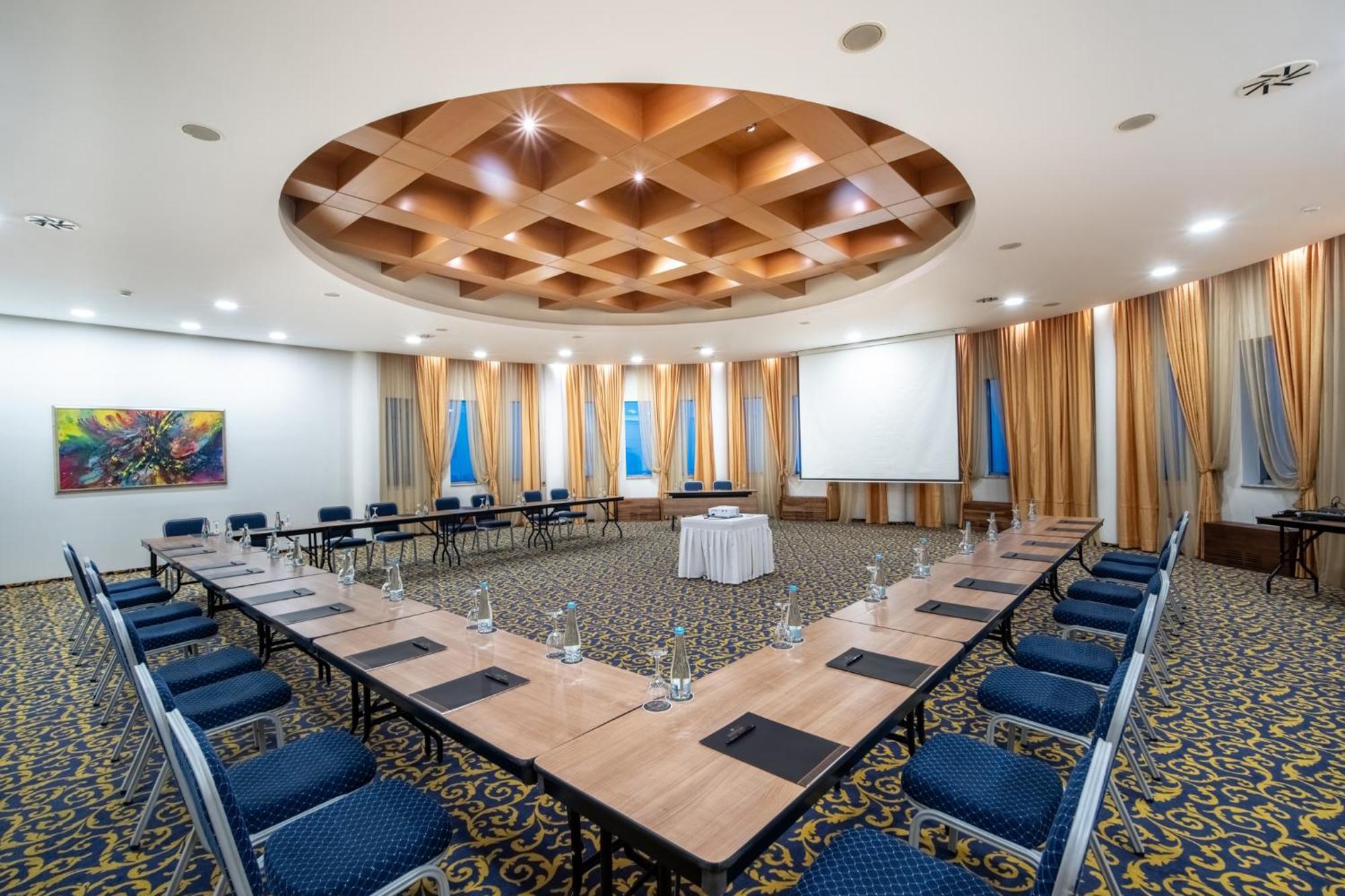 라돈 플라자 호텔 사라예보 외부 사진 Meeting room